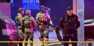 #Video | Dueño de bar en Minatitlán arrolla y mata a sicarios que lo extorsionaban; ahora está encarcelado