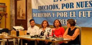 Ante incumplimiento salarial y atropellos hacia el gremio, trabajadores del CREFAL realizan mercadito solidario