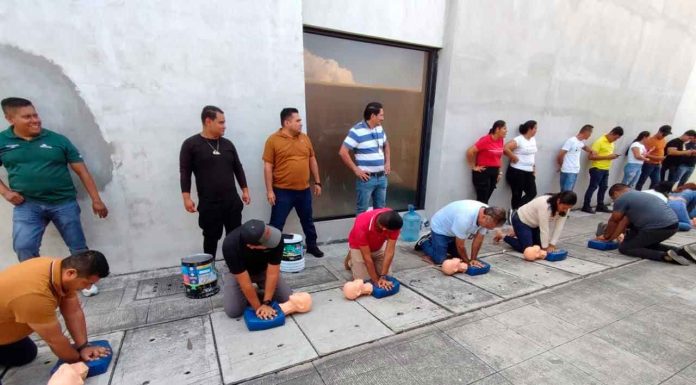 Personal penitenciario se capacita en protección civil y primeros auxilios