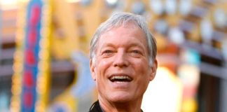 Adiós a Richard Chamberlain: Un legado de elegancia y talento en la pantalla