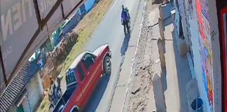 #Video | Atropellan a vendedor ambulante y los responsables se dan a la fuga