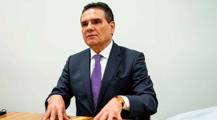 Impugna FGR suspensión que frenó detención de Silvano Aureoles, exgobernador de Michoacán