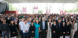 Entrega Bedolla tarjetas de la beca Rita Cetina para 208 mil estudiantes de secundaria