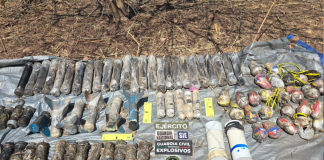 Decomisan artefactos explosivos improvisados, armas de fuego y cartuchos útiles en Tierra Caliente