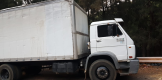 GC recupera camión robado en el municipio de Pátzcuaro