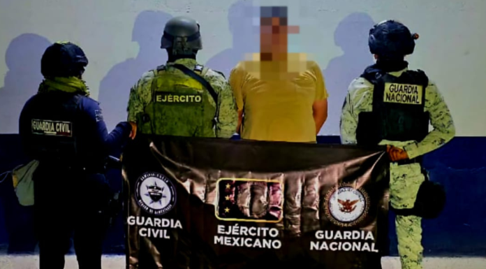 Detienen a un empistolado sujeto en la colonia Nueva de Apatzingán