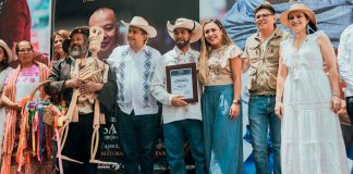 #Imágenes | Santa Clara del Cobre enamora con orgullo en el Tianguis Artesanal de Uruapan 2025