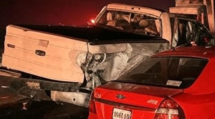 #VIDEO | Menor fallece al salir proyectada de un vehículo tras carambola en #México