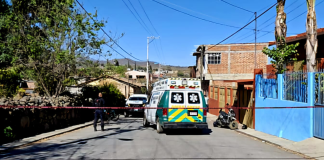 Mujer motociclista pierde la vida al sufrir trágico accidente
