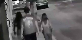 #Video | Sujeto es captado mientras seguía y acosaba a dos chicas en #Puebla