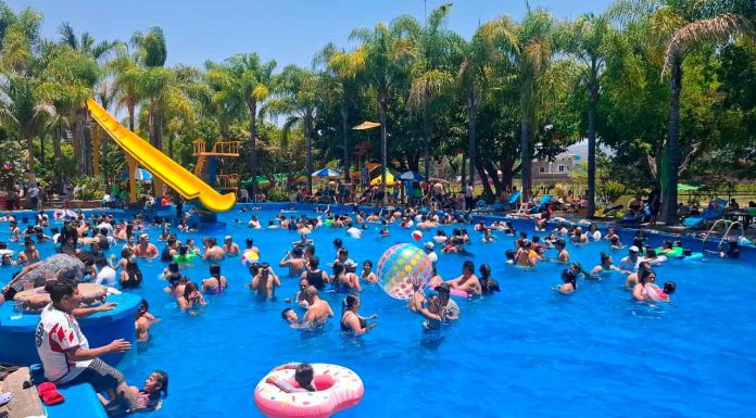 Más de 200 parques acuáticos te esperan estas vacaciones en Michoacán