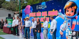 Inaugura Alfredo Ramírez Bedolla cancha de fútbol 7 en Morelia