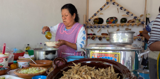En Urandén realizan Encuentro Regional de Cocineras Tradicionales