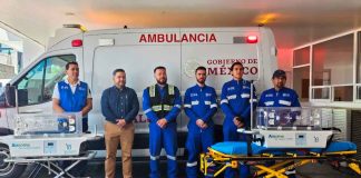 Recibe CRUM 2 incubadoras para traslados seguros de recién nacidos