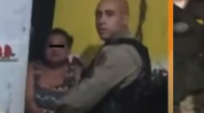 Mujer corta parte íntima de su novio y lo mata, luego de que él intentara abusar de su hija de 12 años