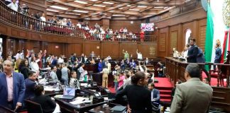 A comisiones la iniciativa para el reconocimiento de término gobernadora en Constitución de Michoacán