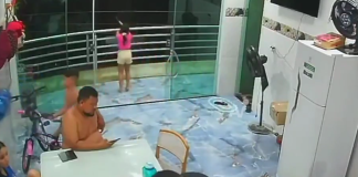 #VIDEO | Niña sufre descarga eléctrica tras tocar cables de alta tensión con un objeto