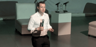 Bajo el lema “Seamos el cambio del futuro que queremos”, el Senador Luis Donaldo Colosio se encuentra con los morelianos
