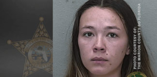 #VIDEO | Mujer es arrestada por grabarse teniendo relaciones con su perro y compartir el video en redes