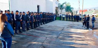 Refuerza Gobierno de Zacapu seguridad con entrega de credenciales para portación de armas a policía municipal