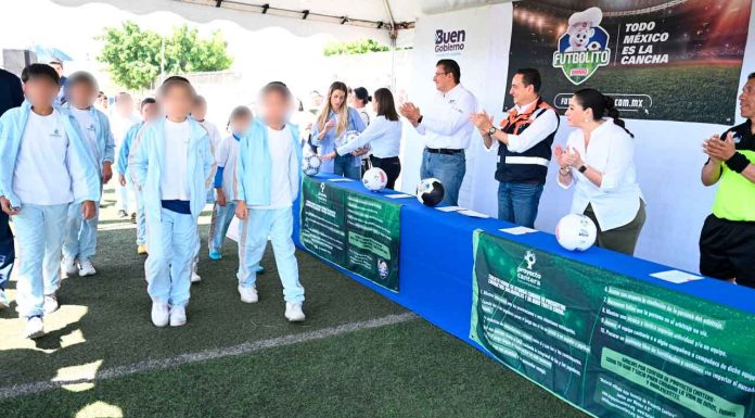 #Imágenes | Carlos Soto inaugura el Torneo Futbolito Bimbo 2025 en Zamora