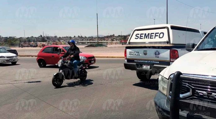 #Video #Seguimiento | Hallan a hombre muerto cerca de la barda perimetral del Bosque Bicentenario, al norte de Morelia