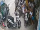 #VIDEO | Hombre mata a dos jóvenes tras pensar que estaban discutiendo con su hijo