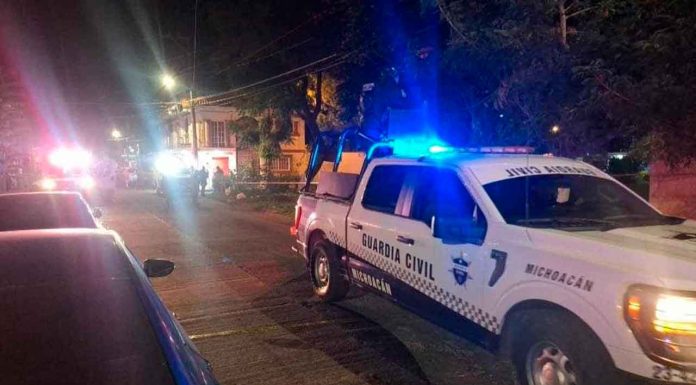 Hombre es ultimado a tiros en la colonia Francisco J. Múgica, en Uruapan