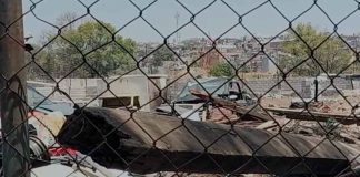 #Video | Se registra incendio en deshuesadero de autos en Morelia