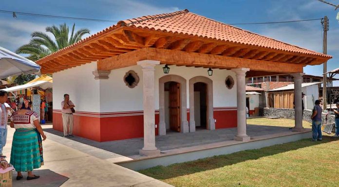 Gobierno de Michoacán renueva imagen urbana en la isla de Janitzio