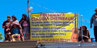 Instituciones educativas, artesanales y medio ambientales se manifiestan en el marco de la visita de Sheinbaum a Cheranástico