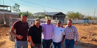 Impulsa el desarrollo productivo: Presidente Víctor Vázquez entrega apoyos en Villachuato