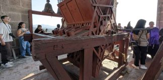 #VIDEO #Imágenes | Con el sonar de la matraca inicia la conmemoración de la Pasión y Muerte de Jesucristo en Morelia