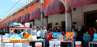 #Imágenes | Moisés Navarro fortalece escuelas de Yurécuaro con nuevos apoyos