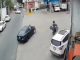 #VIDEO | #EnMéxico: Captan a conductor persiguiendo con machete en mano a un motociclista