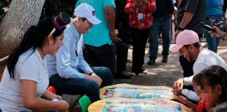 Pequeños celebran día del niño y la niña en las tenencias de Tiripetio y Santiago Undameo