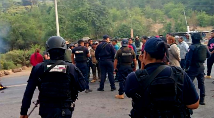 #VIDEOS | Desaparición de joven normalista de Tiripetío desata bloqueos en Morelia y Pátzcuaro