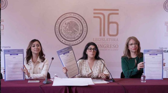 Presentan Vanessa Caratachea y Grecia Aguilar Convocatoria para el Parlamento Infantil Incluyente 2025