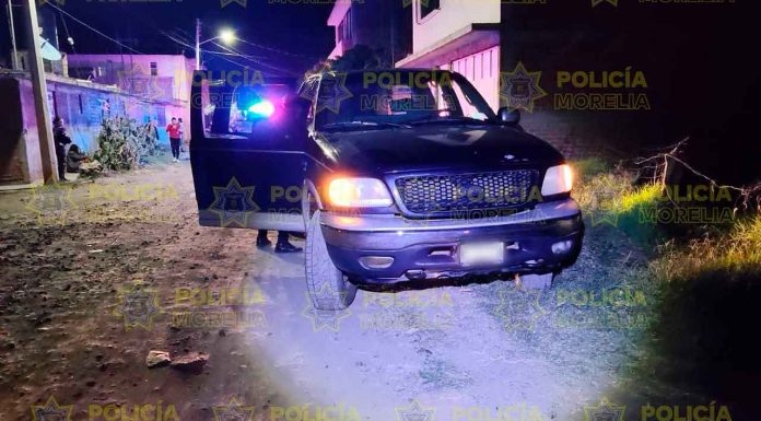Policía Morelia recupera camioneta robada y detiene a presunto ladrón en Torreón Nuevo