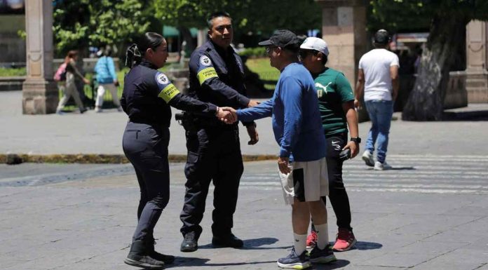 Agrupamiento Turístico preparado en idiomas y Lengua de Señas para atender visitantes: SSP