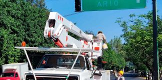 Atienden daños en semáforos de cruceros clave en Zamora