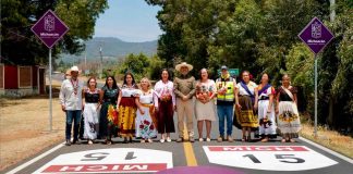 Inaugura presidenta Moni Valdez, junto al gobernador Alfredo Ramírez Bedolla, tramo carretero Erongarícuaro- Franco Reyes