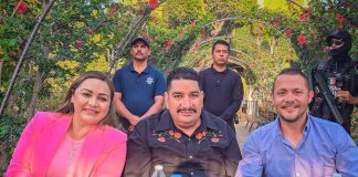 El presidente municipal de Jiquilpan muestra su apoyo a la preservación de tradiciones y costumbres