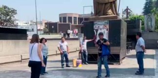 #Video | Imagen del Papa Francisco bajo la estatua del Papa San Juan Pablo II en la Basílica de Guadalupe