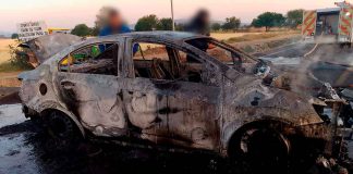 #Video | Delincuentes vuelven a quemar otro vehículo con una persona dentro, en Álvaro Obregón