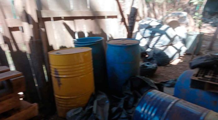 SSP asegura laboratorio de drogas en Huiramba