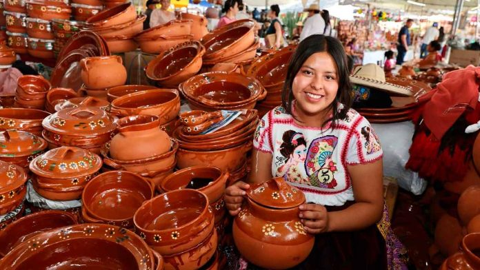 tianguis-artesanal-2-}