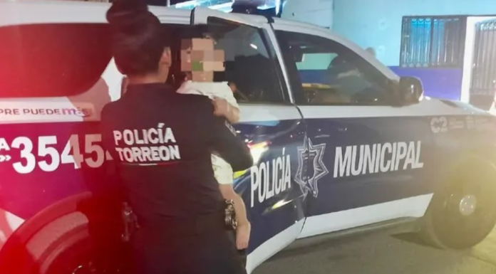 #EnMéxico: Mujer abandona a su bebé de tan solo un año en casa de su amiga, tras estar bebiendo