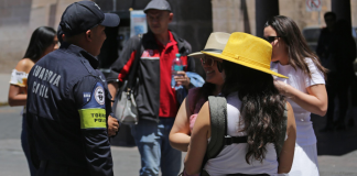 Agrupamiento Turístico preparado en idiomas y Lengua de Señas para atender visitantes: SSP