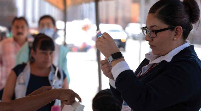 Más de 600 mil michoacanos protegidos contra la influenza: SSM